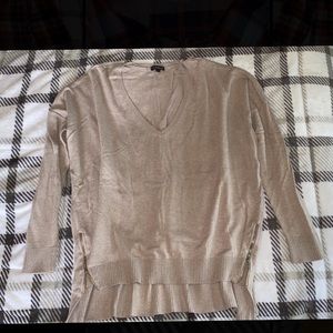 Size medium sweater.